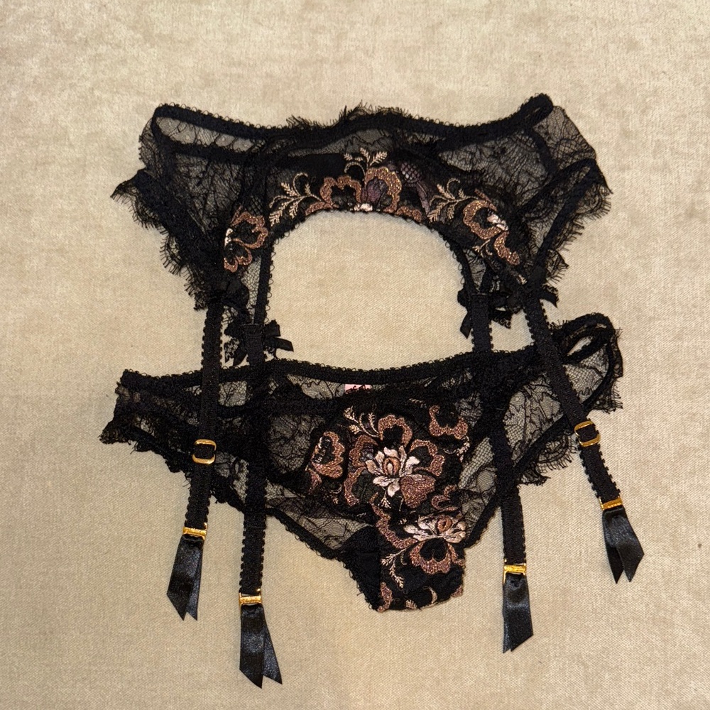 Agent Provocateur Black and Gold Lace Bra Set